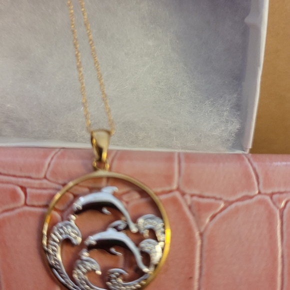 18kt silver/gold dolphin necklace - Picture 3 of 3